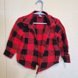 Red Buffalo plaid bottom down shirt. Toddler‎ size 2T.